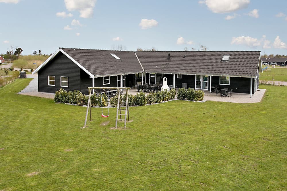 Poolhus til 18 personer i Marielyst på Falster. - billede 1