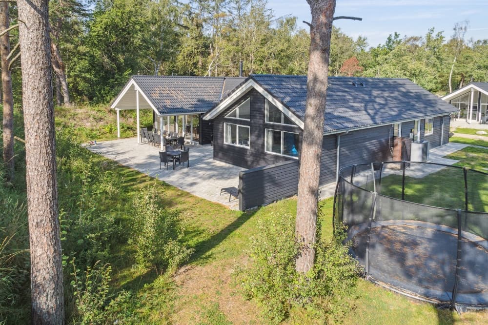 Sommerhus med spabad med 7 soveværelser ved Marielysts lækre badestrand - billede 1