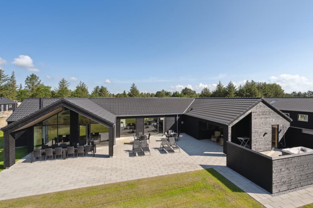 Hyggeligt VillaVilla-hus med pool til 20 personer på det østlige Rømø - billede 1