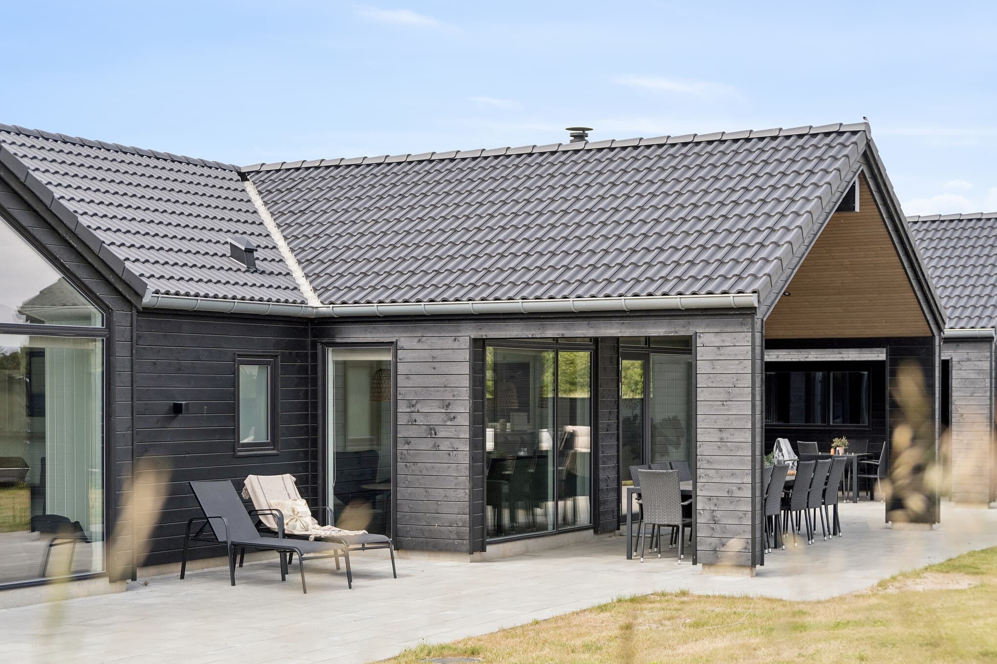 Rummeligt poolhus beliggende i naturskønne omgivelser ved Ringkøbing fjord. - billede 1