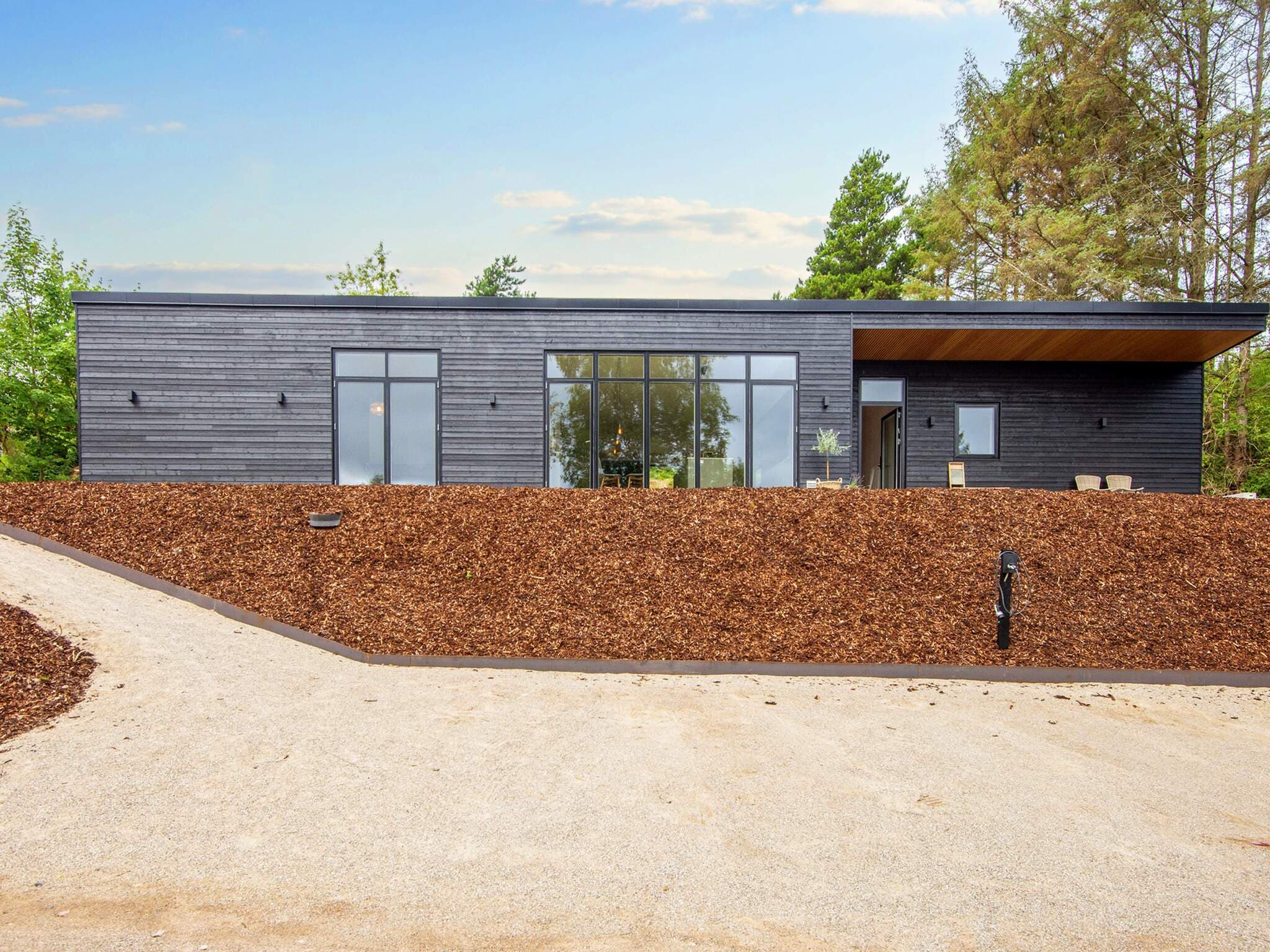 Luksus sommerhus i Ebeltoft med indendørs wellness og vildmarksbad - billede 1