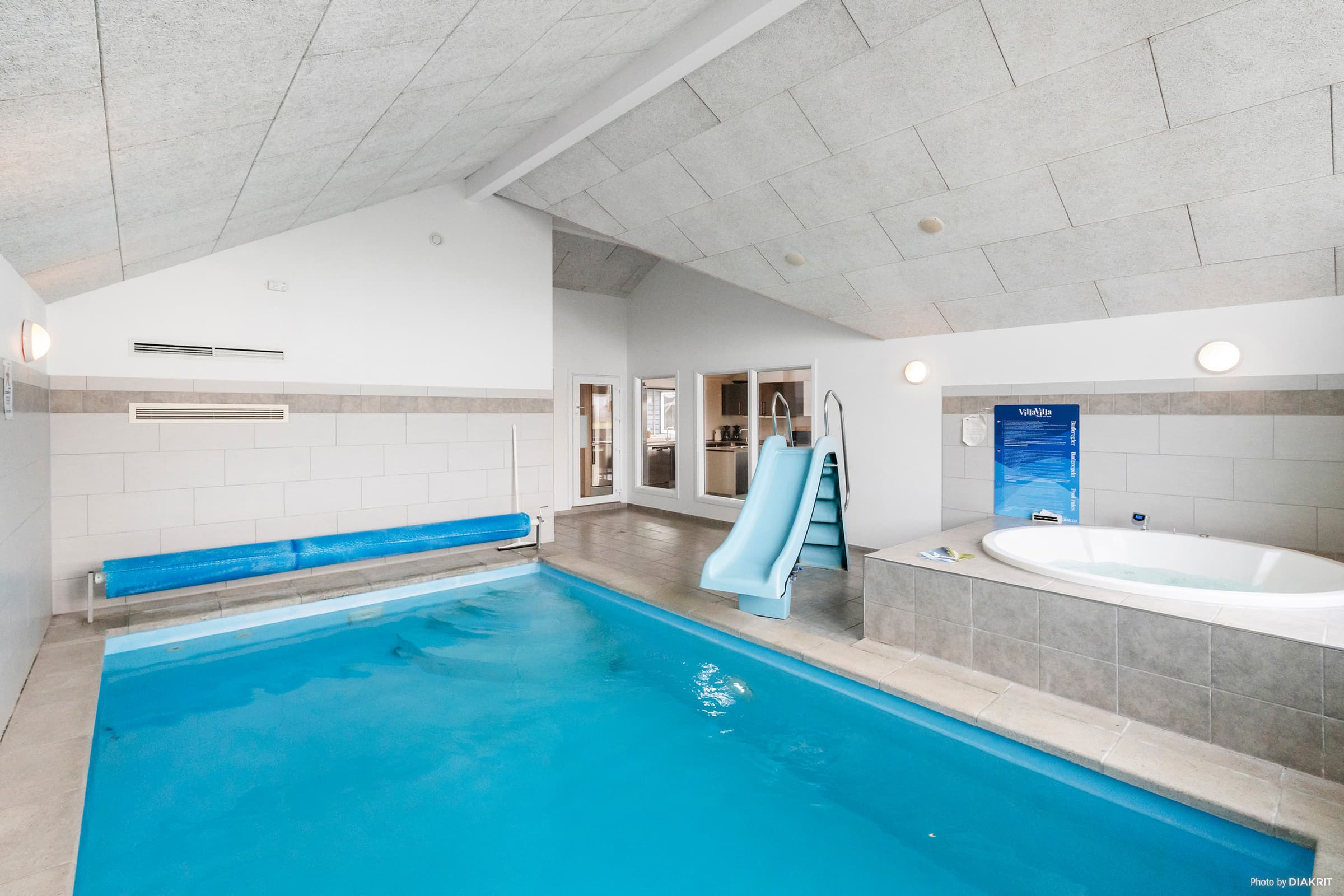 Sommerhus med pool ved Skåstrup Strand. - billede 1
